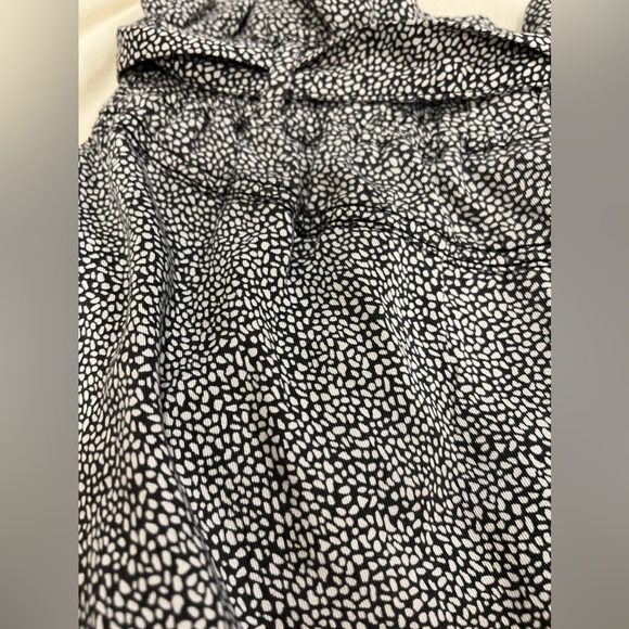 Thread and Supply Flowy Shorts - Picture 2 of 4